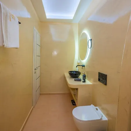 Aina Suites Karterados  Extérieur photo