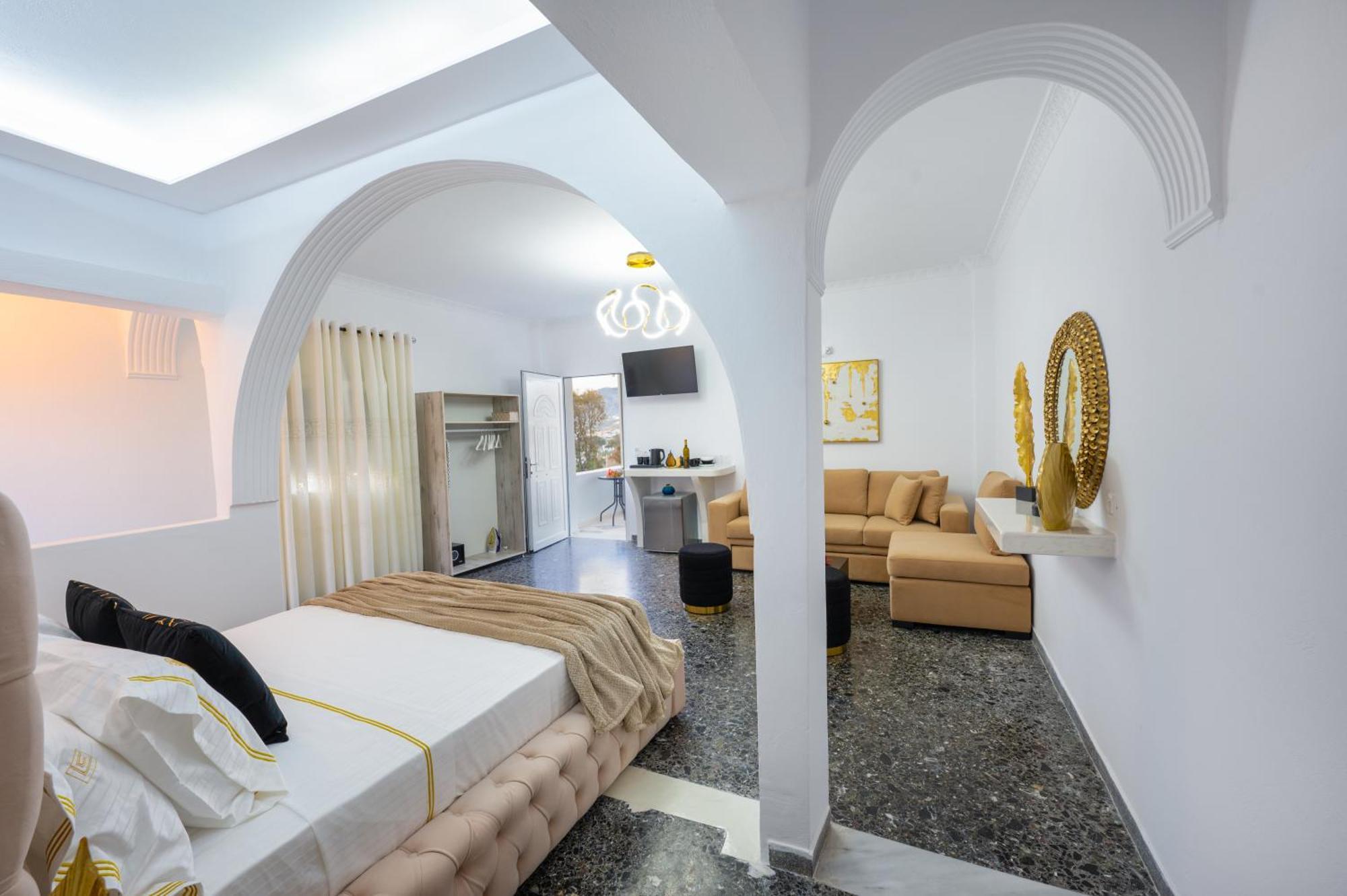 Aina Karterados (Santorini)